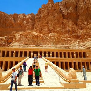 Valley of the Kings and Hatshepsut Temple Day Tour